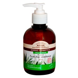 Гель для умывания Зеленая аптека Алоэ нежный с дозатором 270 мл